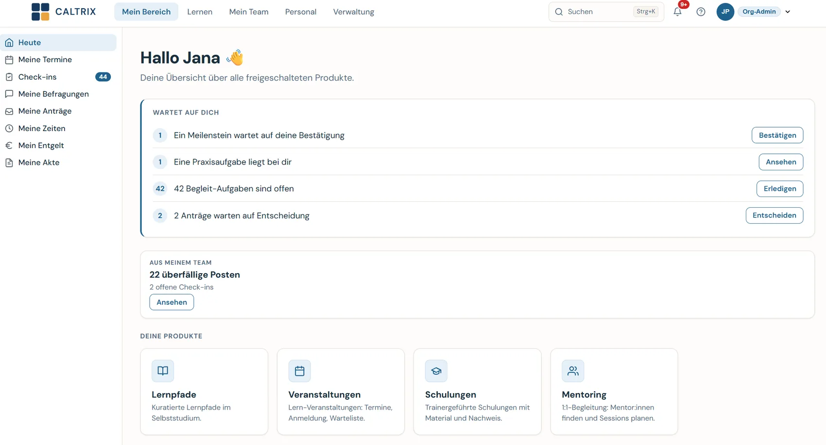 Caltrix Screenshot: die Startseite einer Führungskraft mit dem, was auf sie wartet: ein Meilenstein zum Bestätigen, eine Praxisaufgabe, offene Begleit-Aufgaben und Anträge